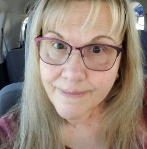 Meet your Posher, Cindi